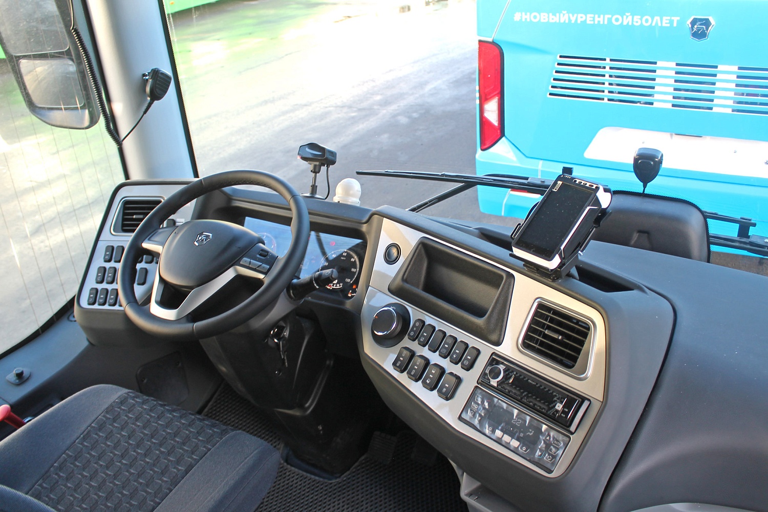 Отгружено 15 автобусов в Новый Уренгой 