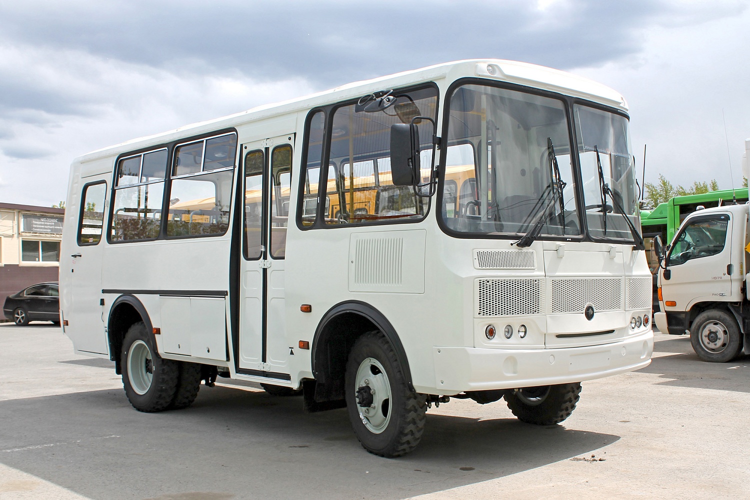 Автобус ПАЗ-320601-04 (4х4)